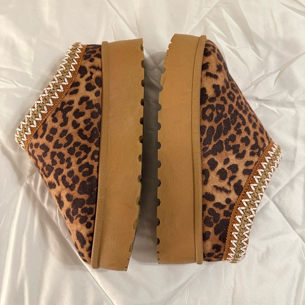 Leopard Print Platform Slippers